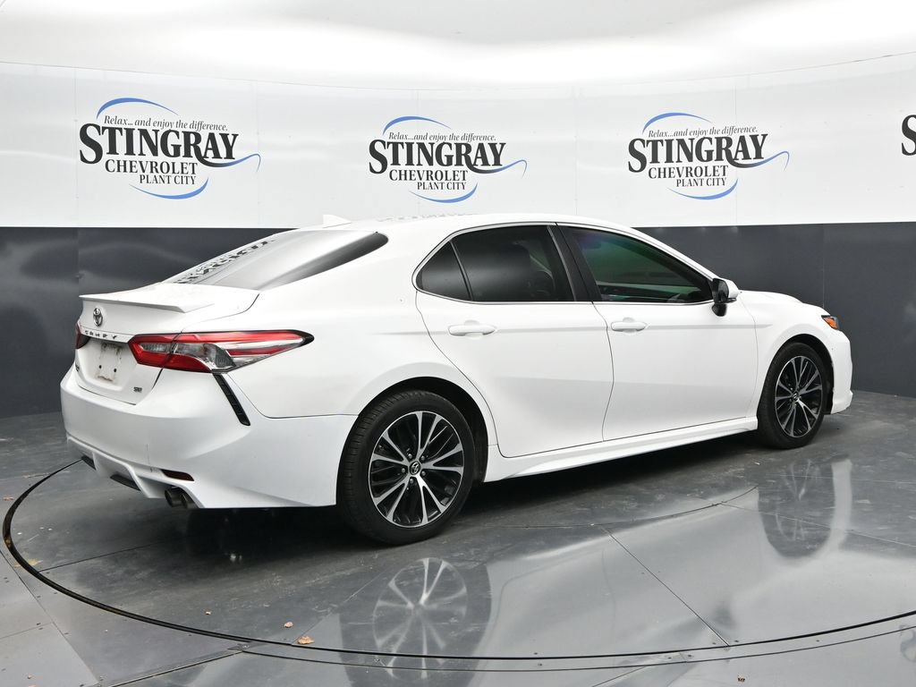 Used 2019 Toyota Camry SE w/ Audio Package FWD image 7