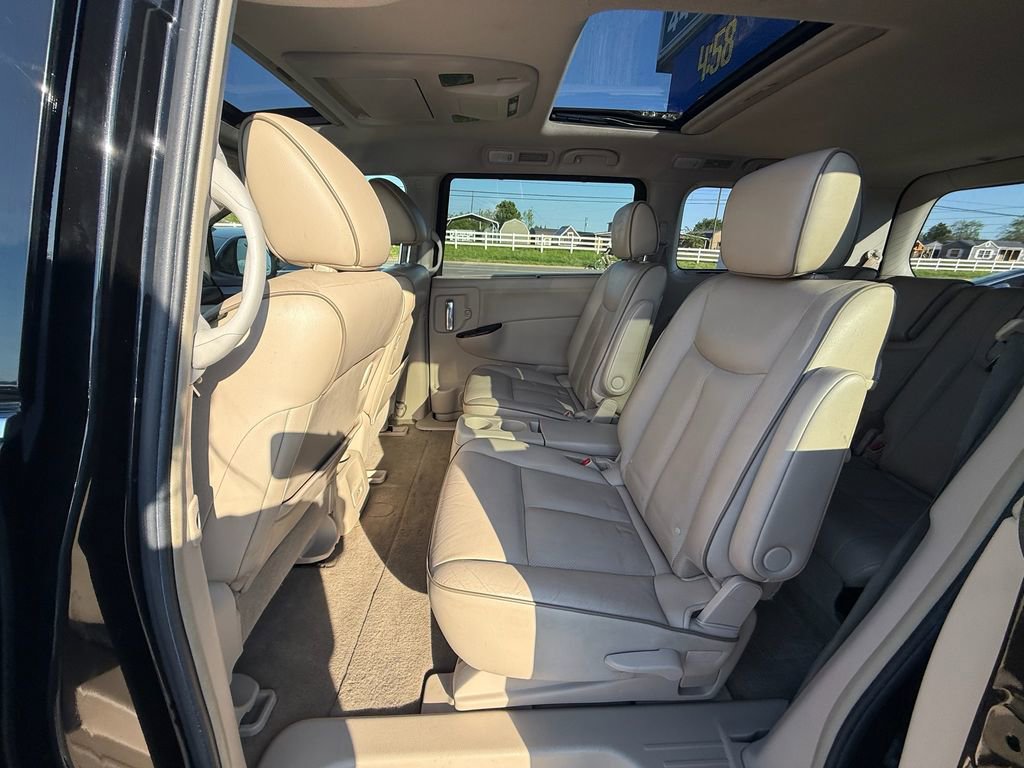 Used 2012 Nissan Quest LE image 18