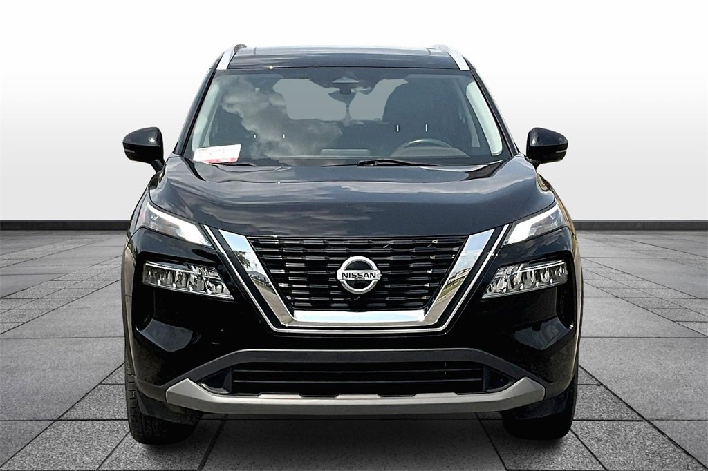 Used 2021 Nissan Rogue SV w/ Premium Package image 3