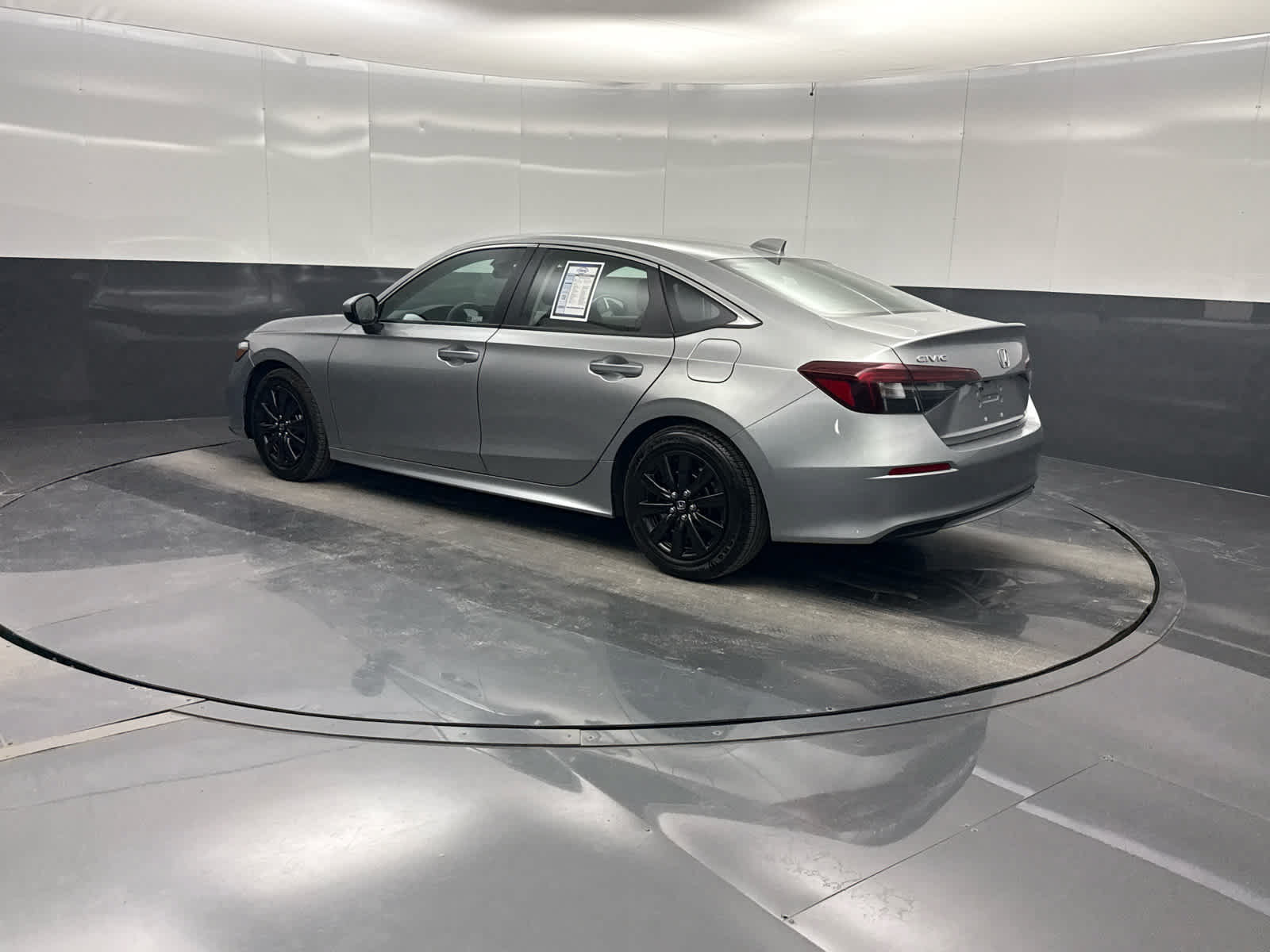 Used 2025 Honda Civic LX image 29