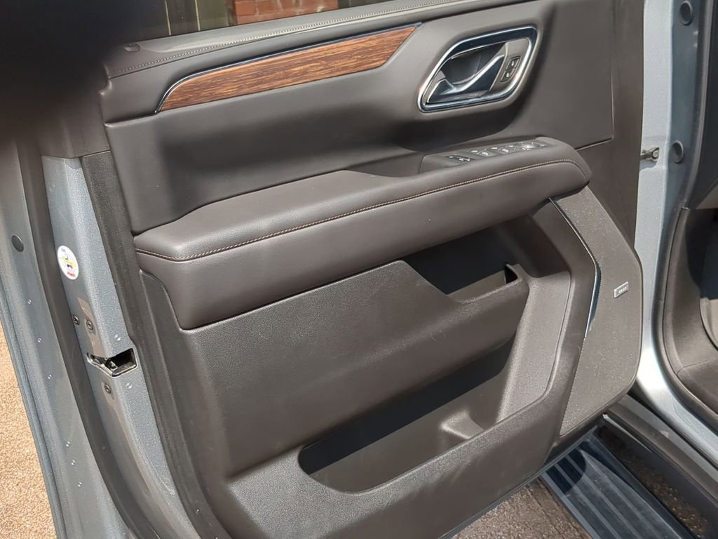 Used 2023 Chevrolet Tahoe High Country image 22