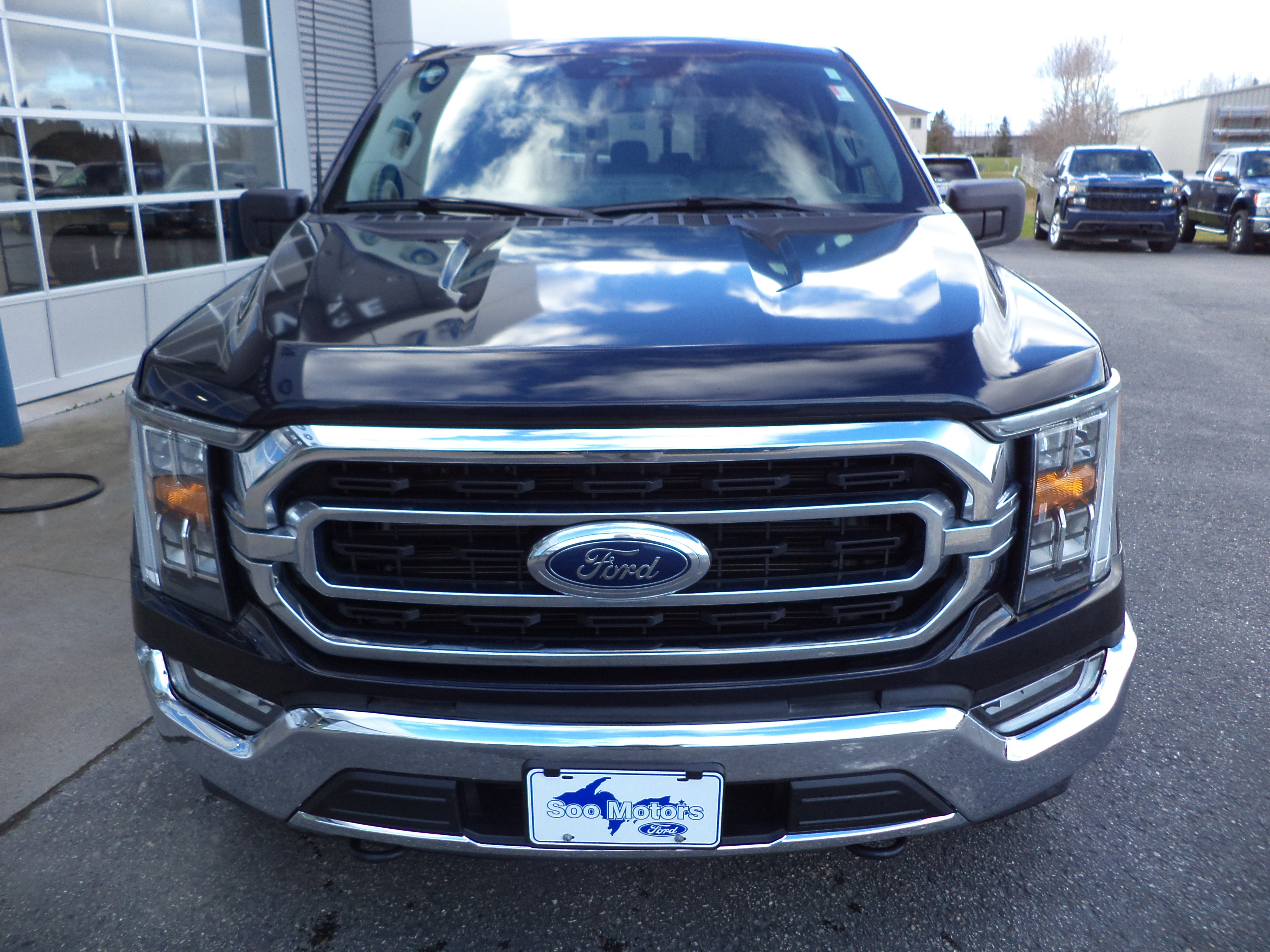 Used 2023 Ford F150 XLT w/ Equipment Group 302A High AWD/4WD image 10