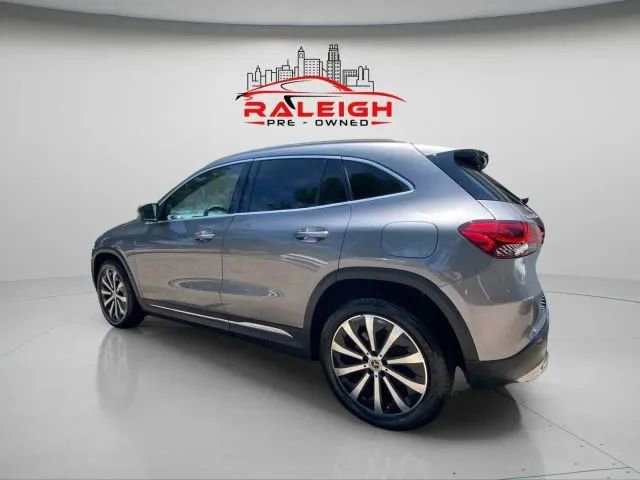 Used 2021 Mercedes-Benz GLA 250 4MATIC image 16