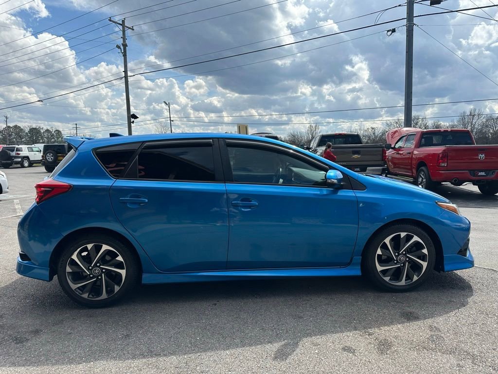Used 2017 Toyota Corolla iM w/ All-Weather Mat Package image 7
