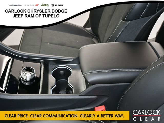 New 2025 Jeep Grand Cherokee Altitude image 21