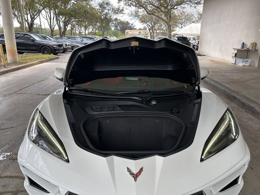 Used 2021 Chevrolet Corvette Stingray Preferred Cpe w/ Chrome Exterior Badge Package image 11