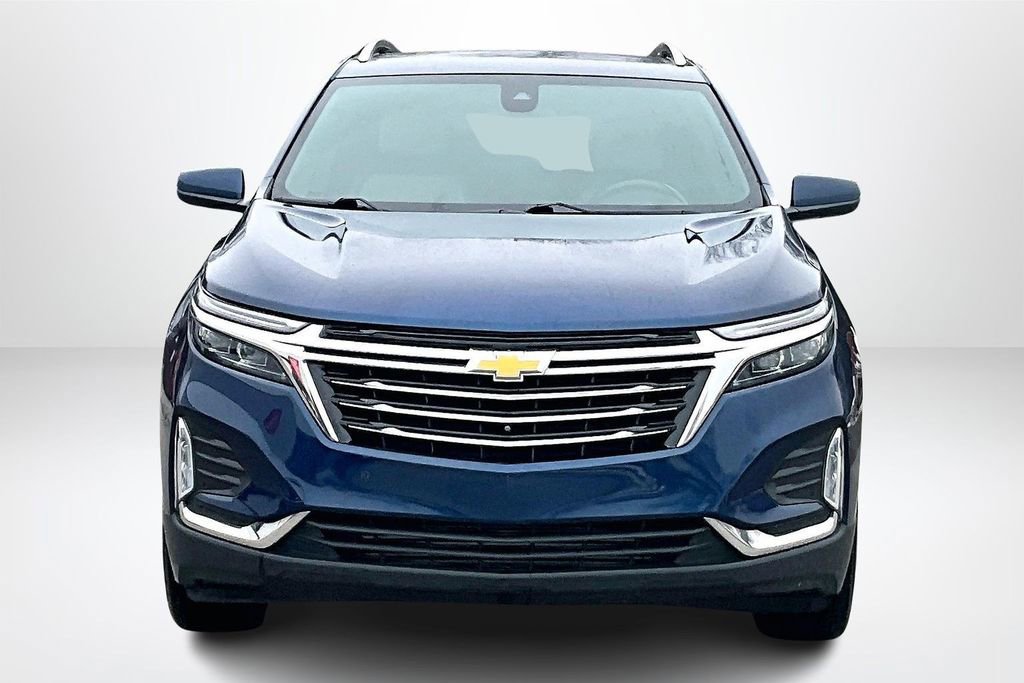 Used 2023 Chevrolet Equinox Premier image 2