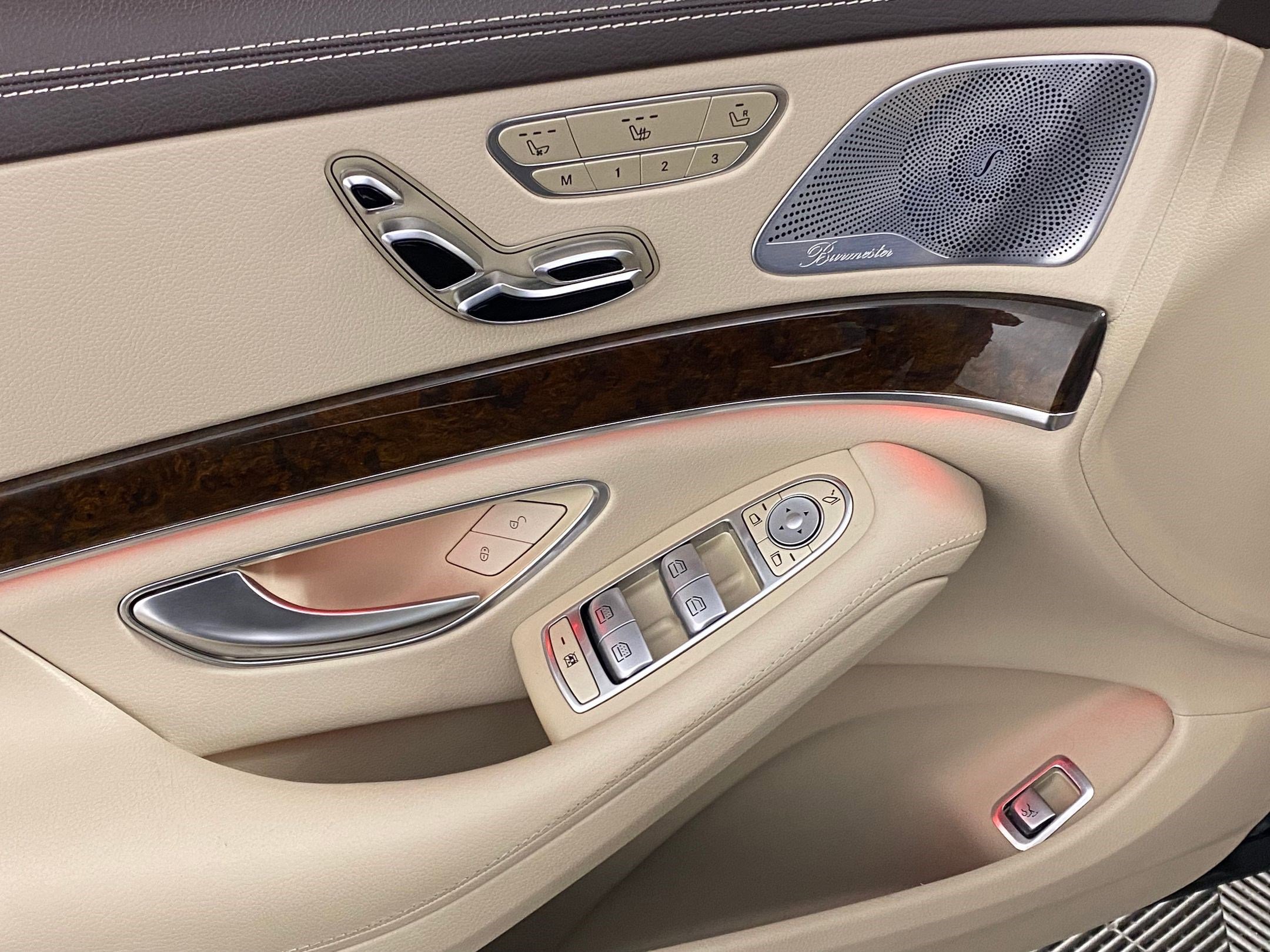 Used 2015 Mercedes-Benz S 550 4MATIC Sedan image 23