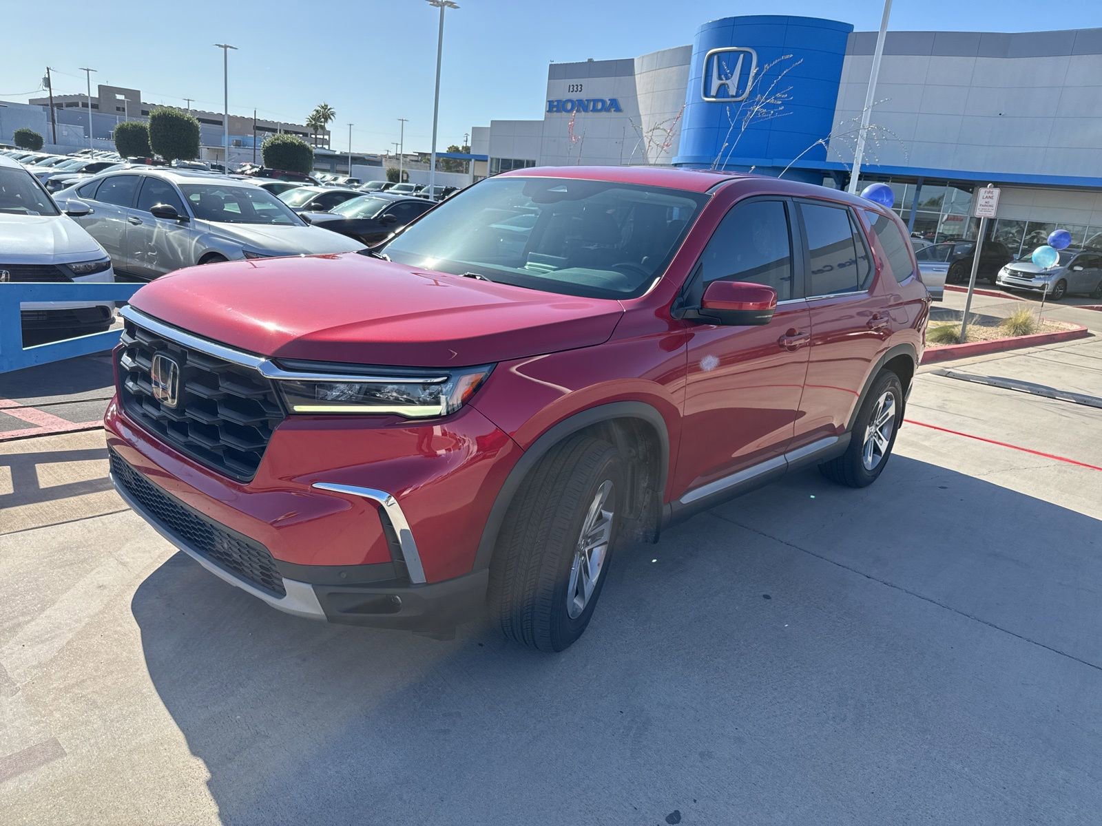 Used 2023 Honda Pilot EX-L image 2