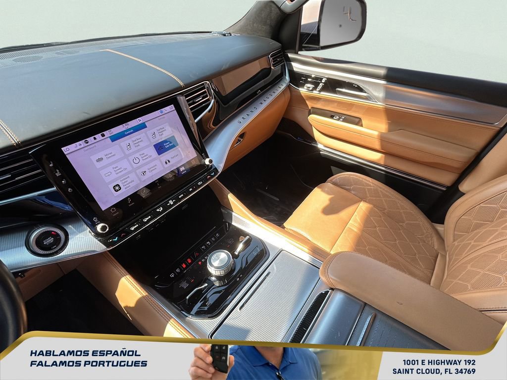 Used 2022 Jeep Grand Wagoneer Series III w/ HD Trailer Tow Package image 18