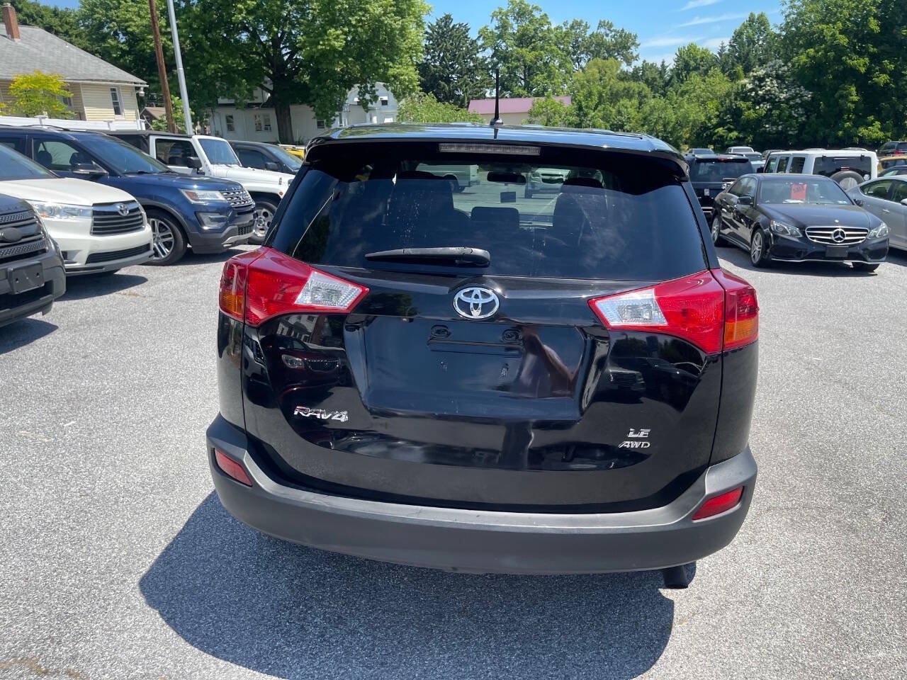 Used 2015 Toyota RAV4 LE AWD/4WD image 7