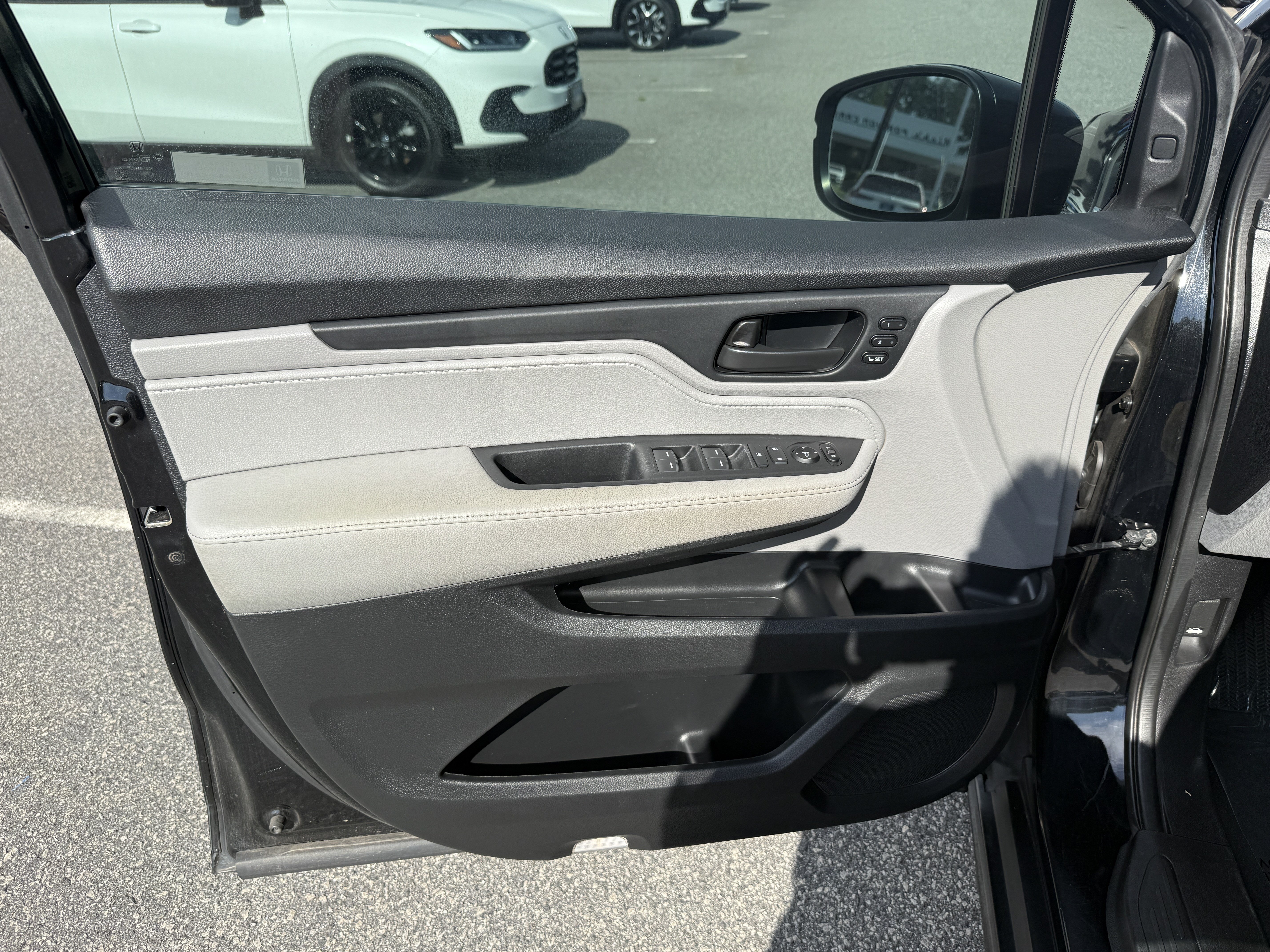 Certified 2019 Honda Odyssey EX-L image 14