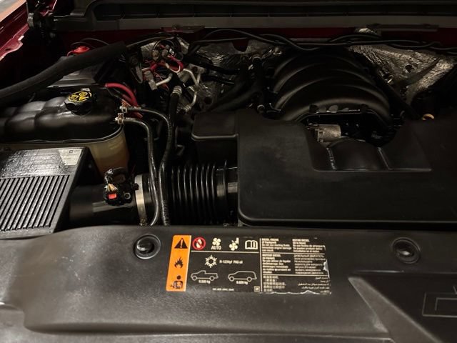 Used 2018 Chevrolet Silverado 1500 LT w/ All Star Edition AWD/4WD image 23