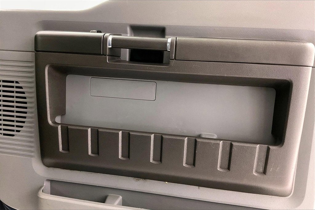 Used 2016 Ford F250 XL w/ Power Equipment Group image 22