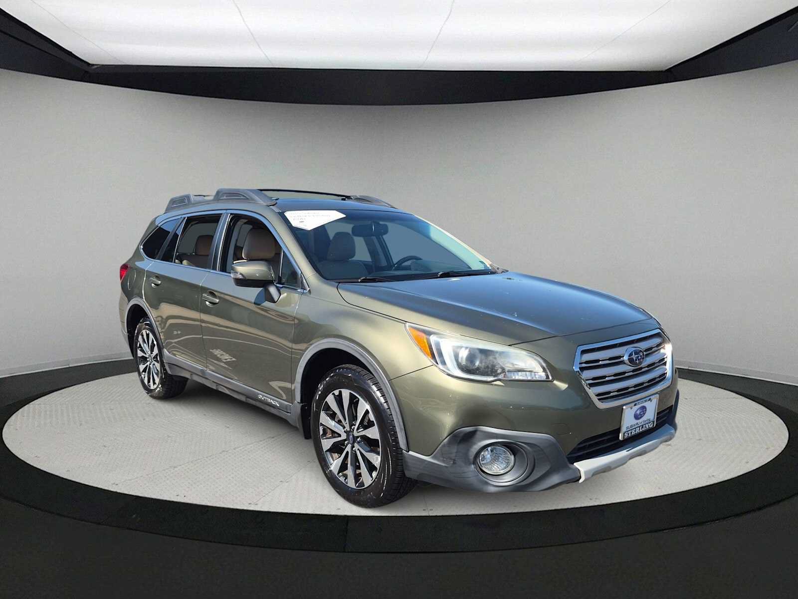Used 2015 Subaru Outback 2.5i Limited AWD/4WD image 2