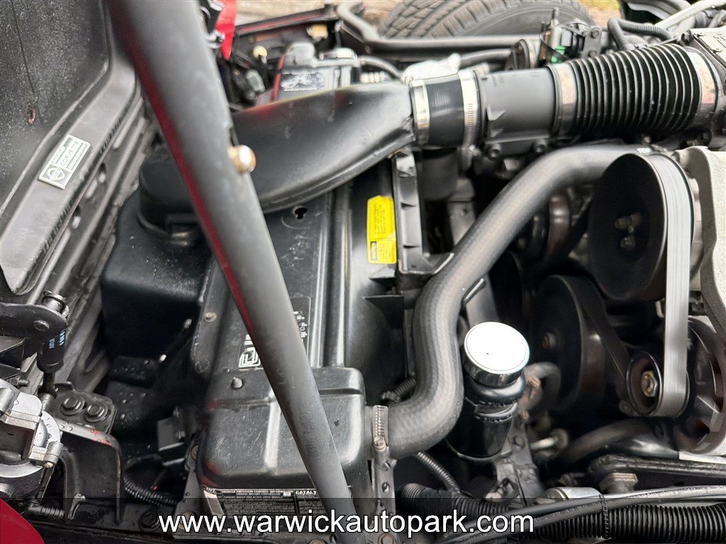 Used 1987 Chevrolet Corvette Coupe RWD image 4