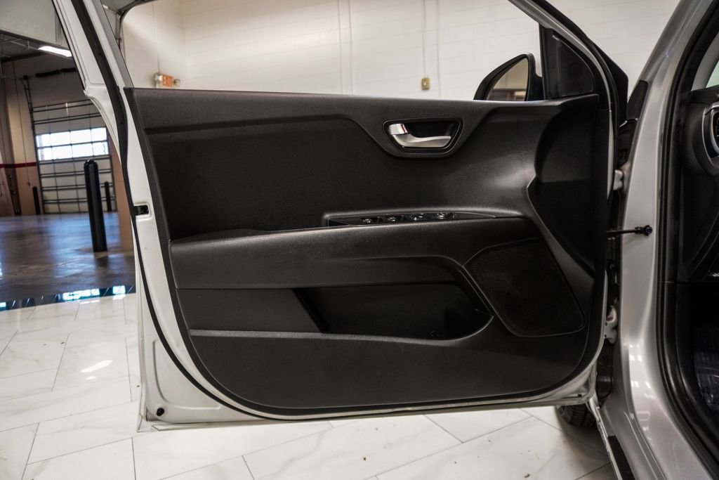 Used 2020 Kia Rio S image 17