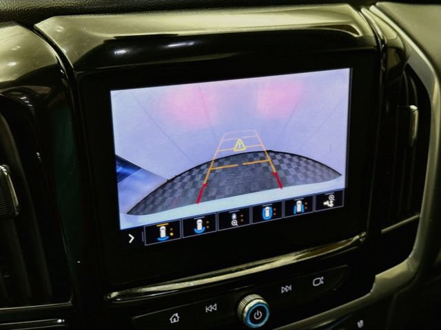 Used 2020 Chevrolet Traverse Premier w/ Redline Edition AWD/4WD image 15