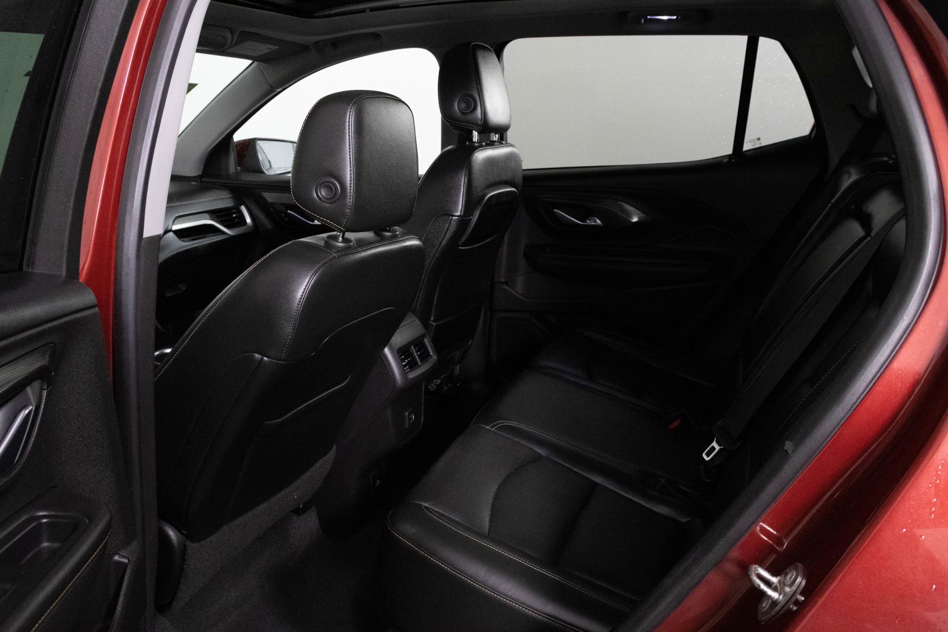 Used 2019 GMC Terrain SLT w/ Preferred Package image 35