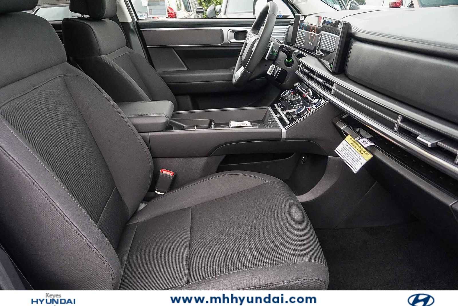 New 2026 Hyundai Santa Fe SE FWD image 19