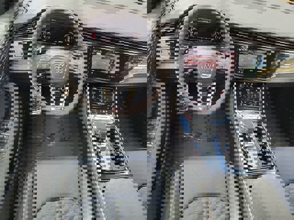 New 2026 Audi RS Q8 performance image 18