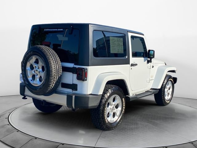 Used 2015 Jeep Wrangler Sahara w/ Connectivity Group AWD/4WD image 5