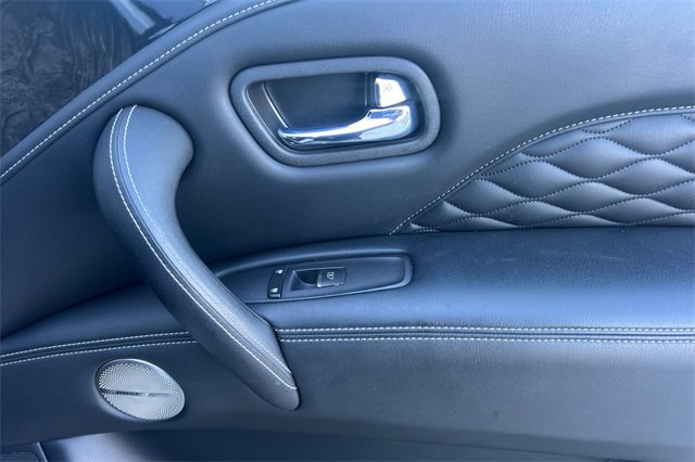 Used 2021 INFINITI QX80 Sensory w/ All-Season Package image 22