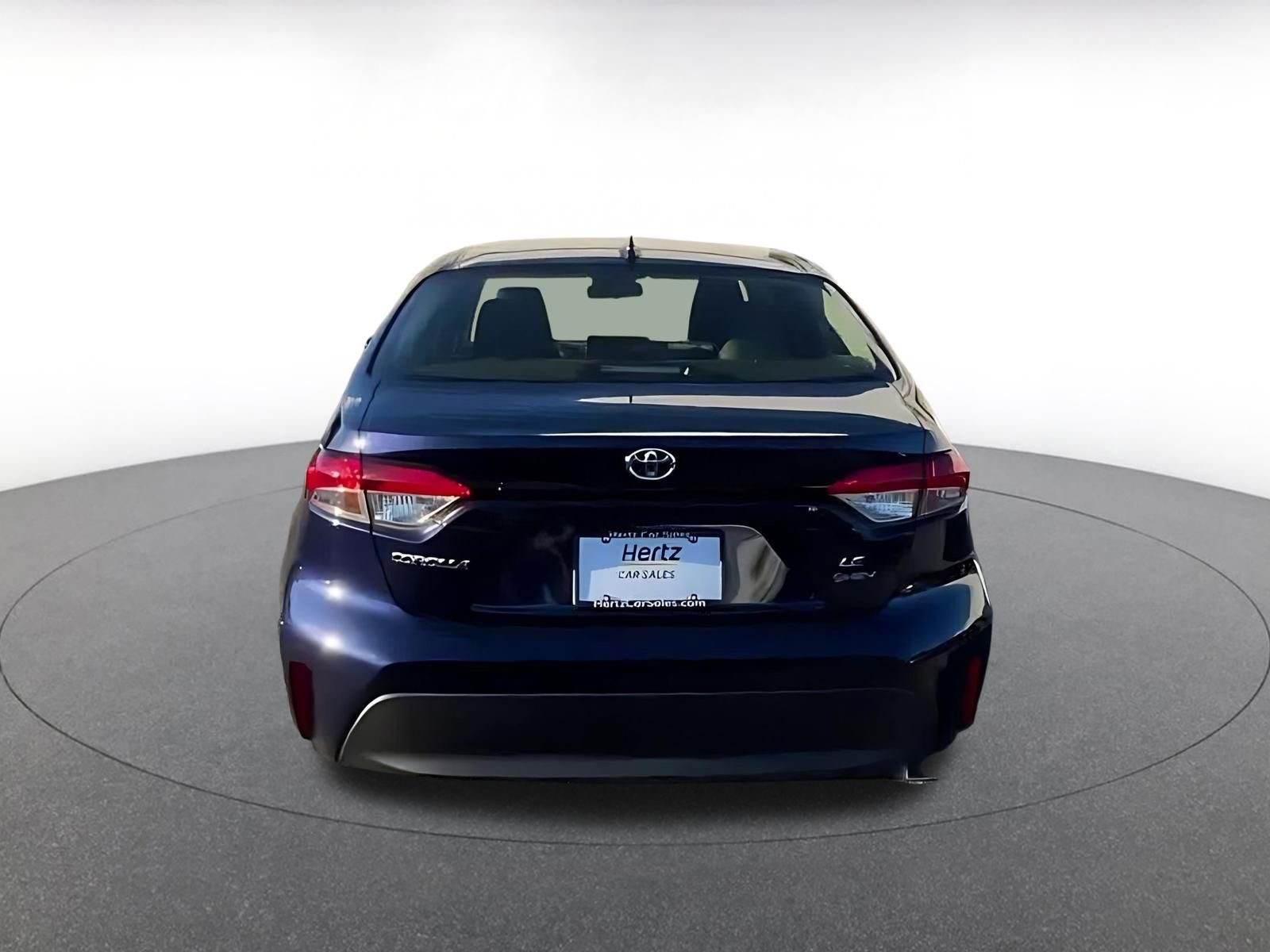 Used 2025 Toyota Corolla LE image 12