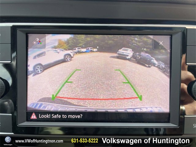 Certified 2019 Volkswagen Jetta R-Line w/ R-Line Cold Weather Package image 25