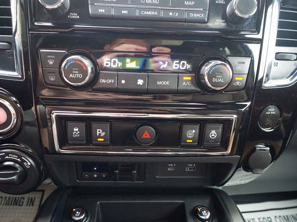 Used 2021 Nissan Titan Platinum Reserve w/ Moonroof Package image 30