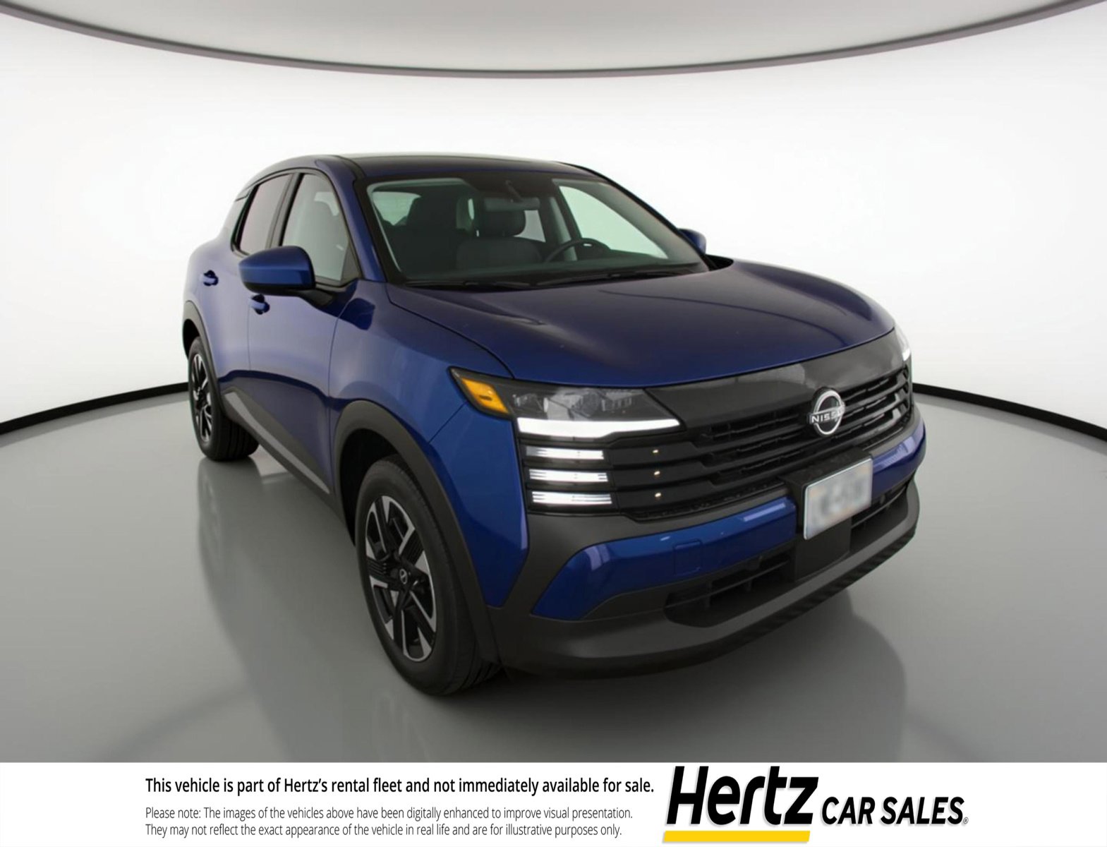 Used 2025 Nissan Kicks SV AWD/4WD image 1