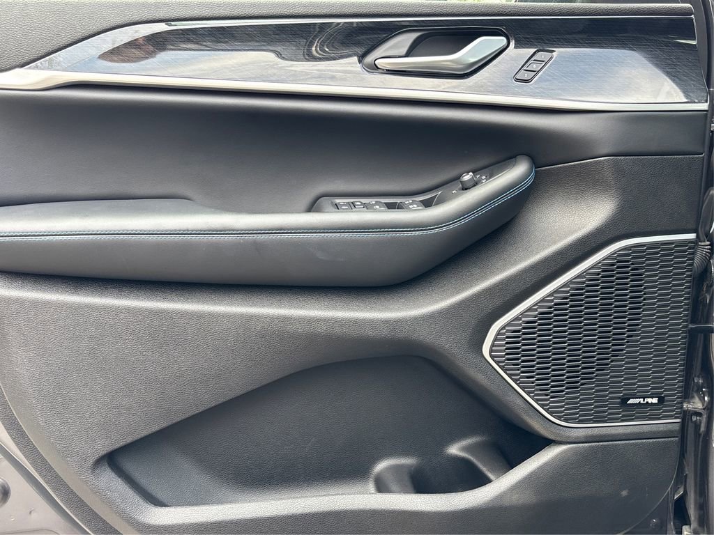 Used 2024 Jeep Grand Cherokee Trailhawk w/ Advanced Protech Group II image 26