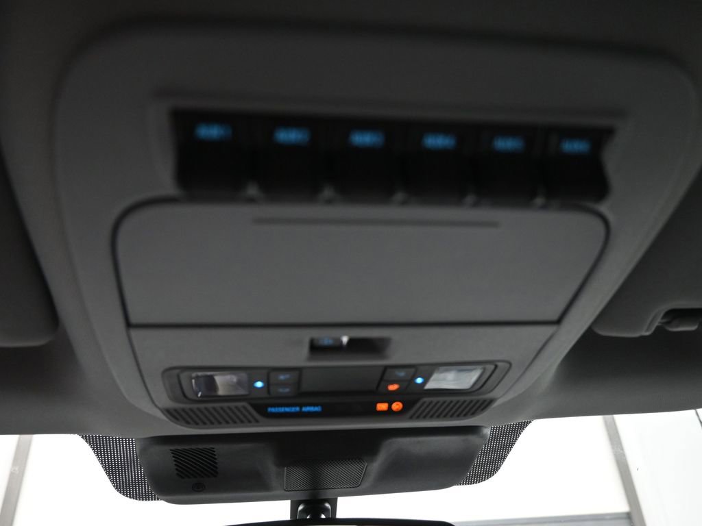 New 2025 Ford F250 XLT w/ 360-Degree Camera Package image 38
