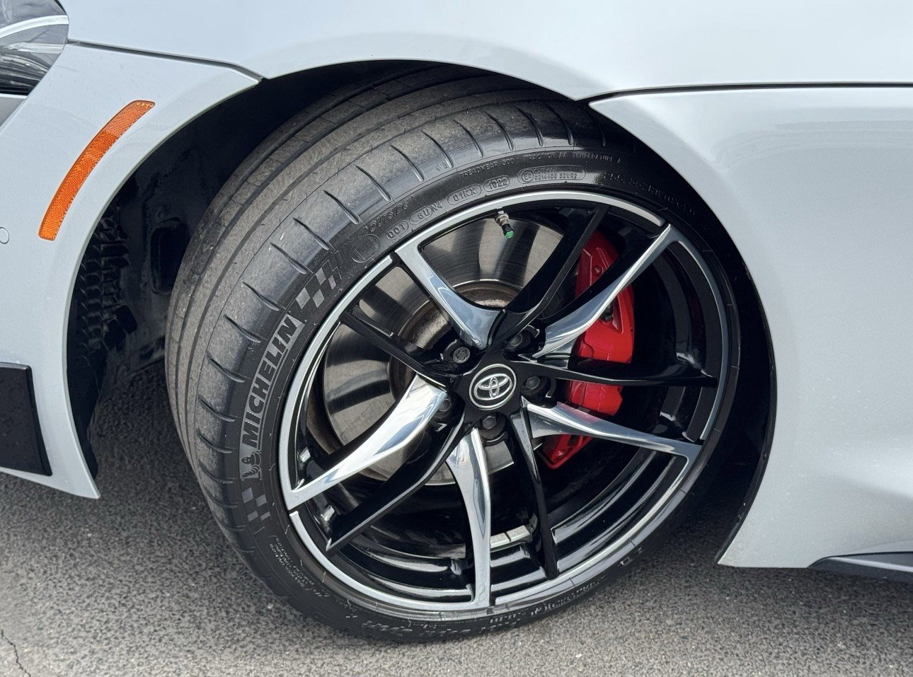 Used 2022 Toyota Supra Premium w/ Driver Assist Package image 41