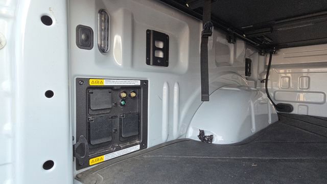 Used 2025 Ford F150 Lariat w/ Equipment Group 501A Mid image 21