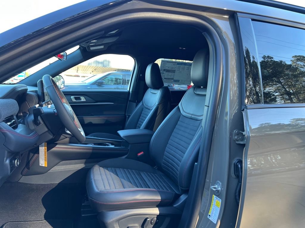 New 2026 Ford Explorer ST-Line image 10