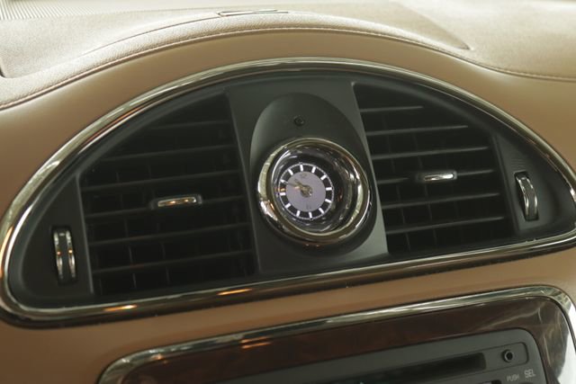 Used 2016 Buick Enclave Leather image 15