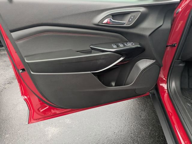 New 2026 Chevrolet Trax RS w/ Sunroof Package image 9