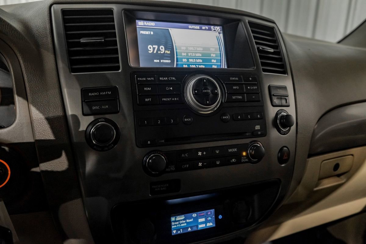 Used 2012 Nissan Armada SV image 21