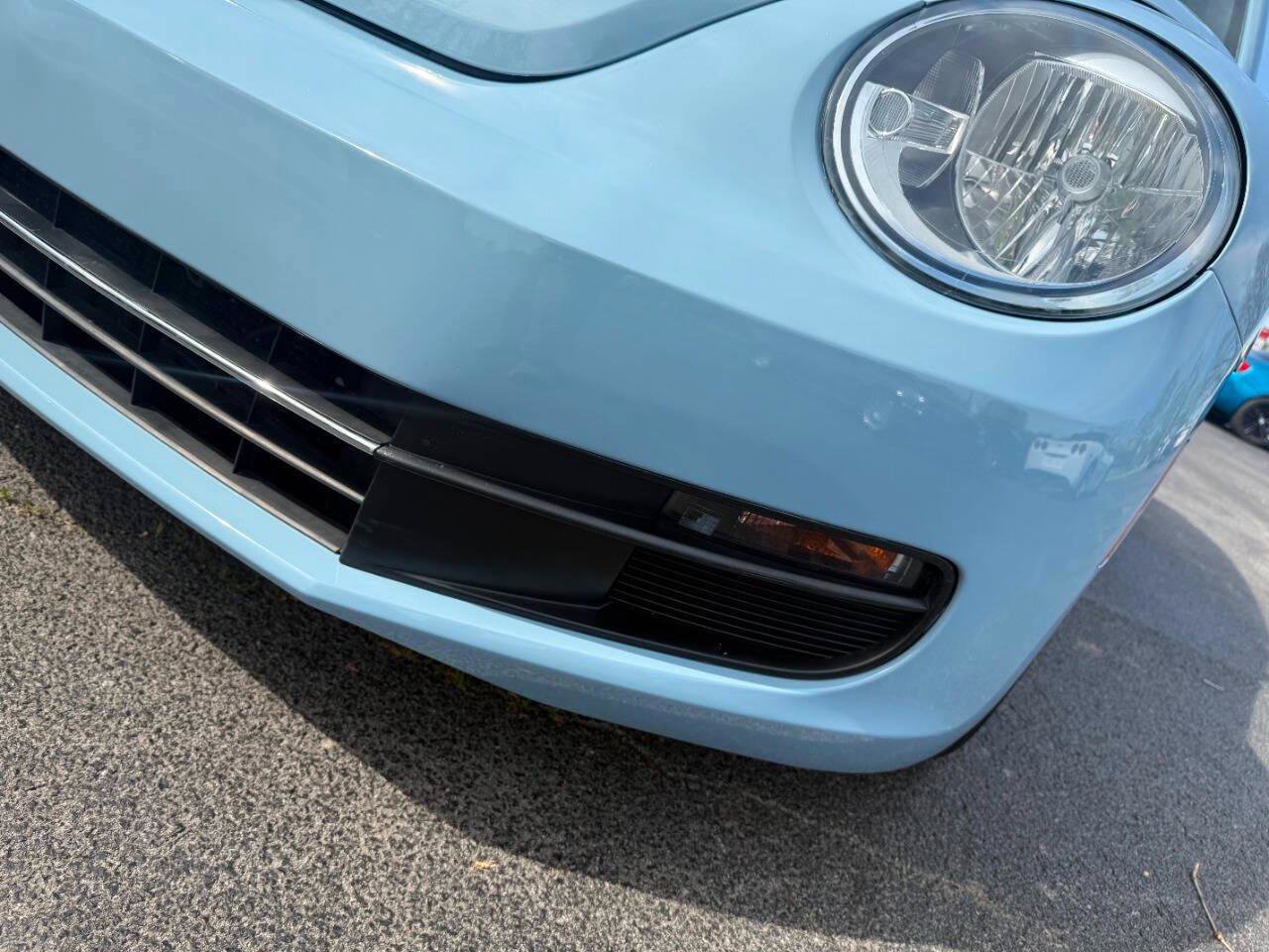 Used 2014 Volkswagen Beetle 2.5 image 10