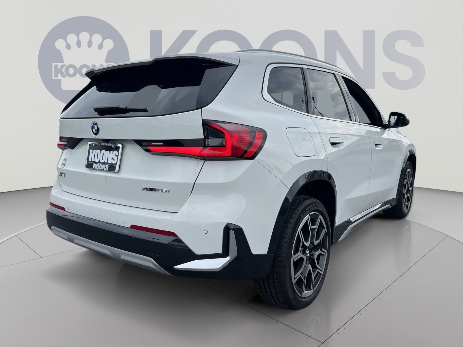 Used 2025 BMW X1 xDrive28i w/ Convenience Package AWD/4WD image 7