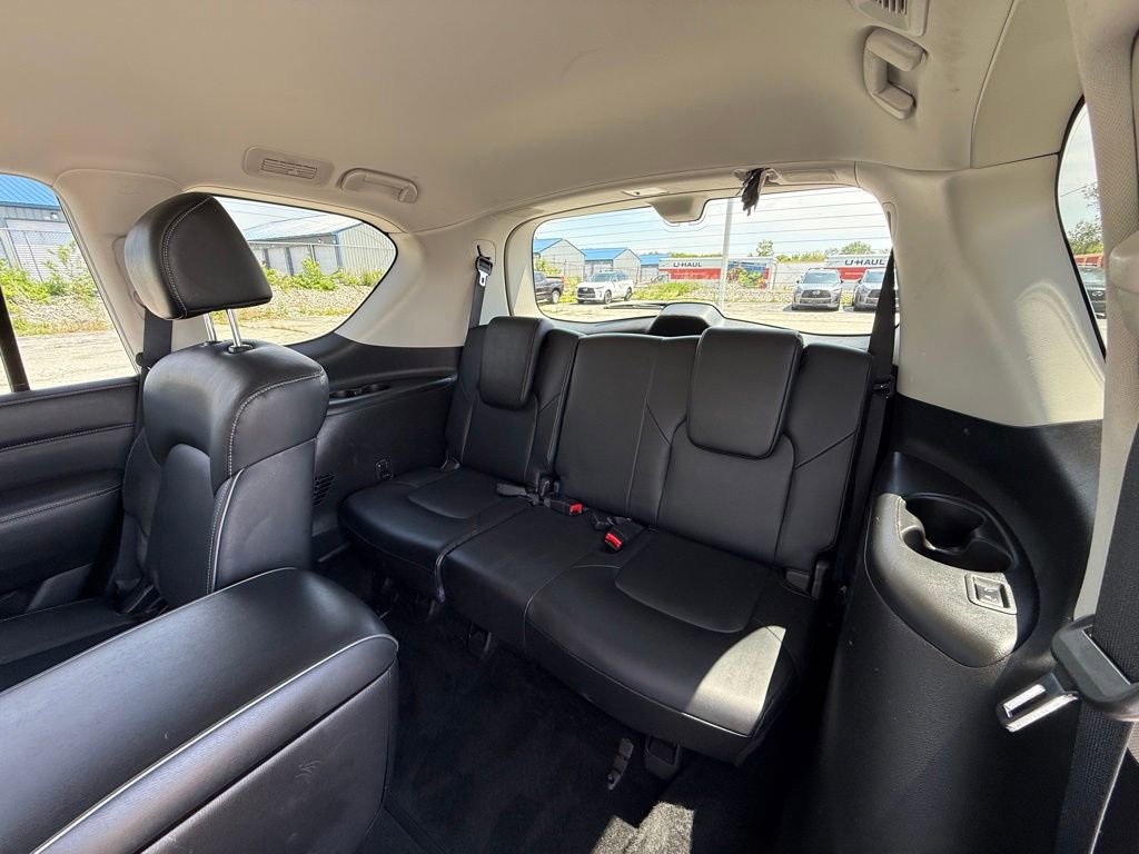 Used 2024 INFINITI QX80 Luxe RWD image 16