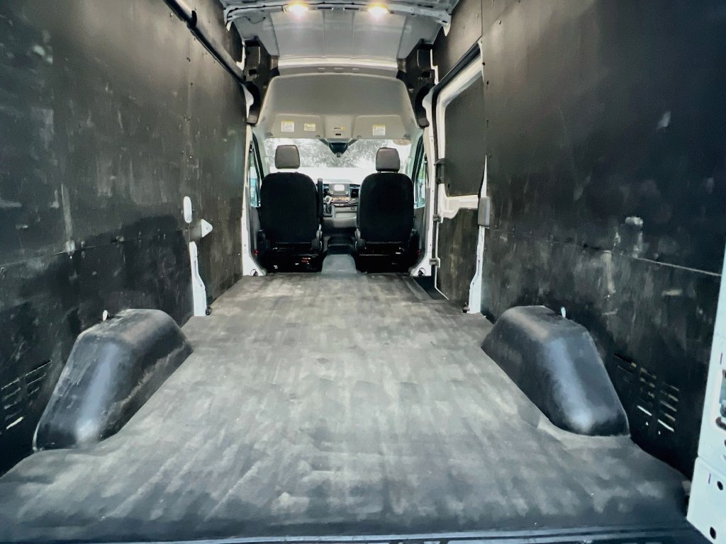 Used 2023 Ford Transit 250 148 High Roof w/ Load Area Protection Package RWD image 30