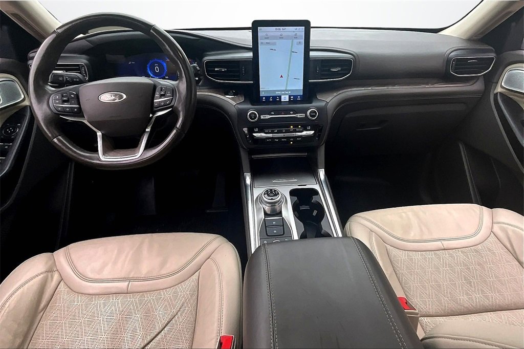 Used 2020 Ford Explorer Platinum w/ Premium Technology Package image 7