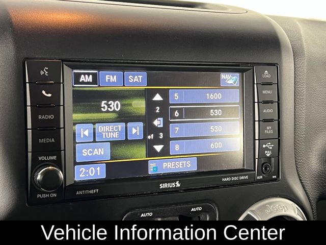 Used 2016 Jeep Wrangler Rubicon w/ Power Convenience Group image 19