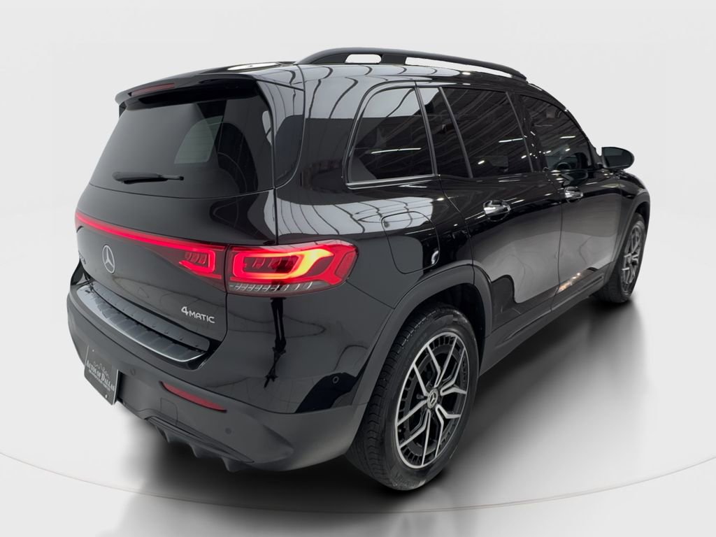 Used 2023 Mercedes-Benz EQB 350 4MATIC SUV image 7
