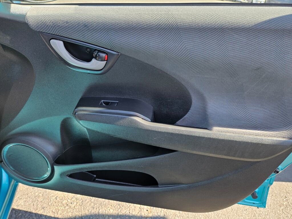 Used 2013 Honda Fit image 11