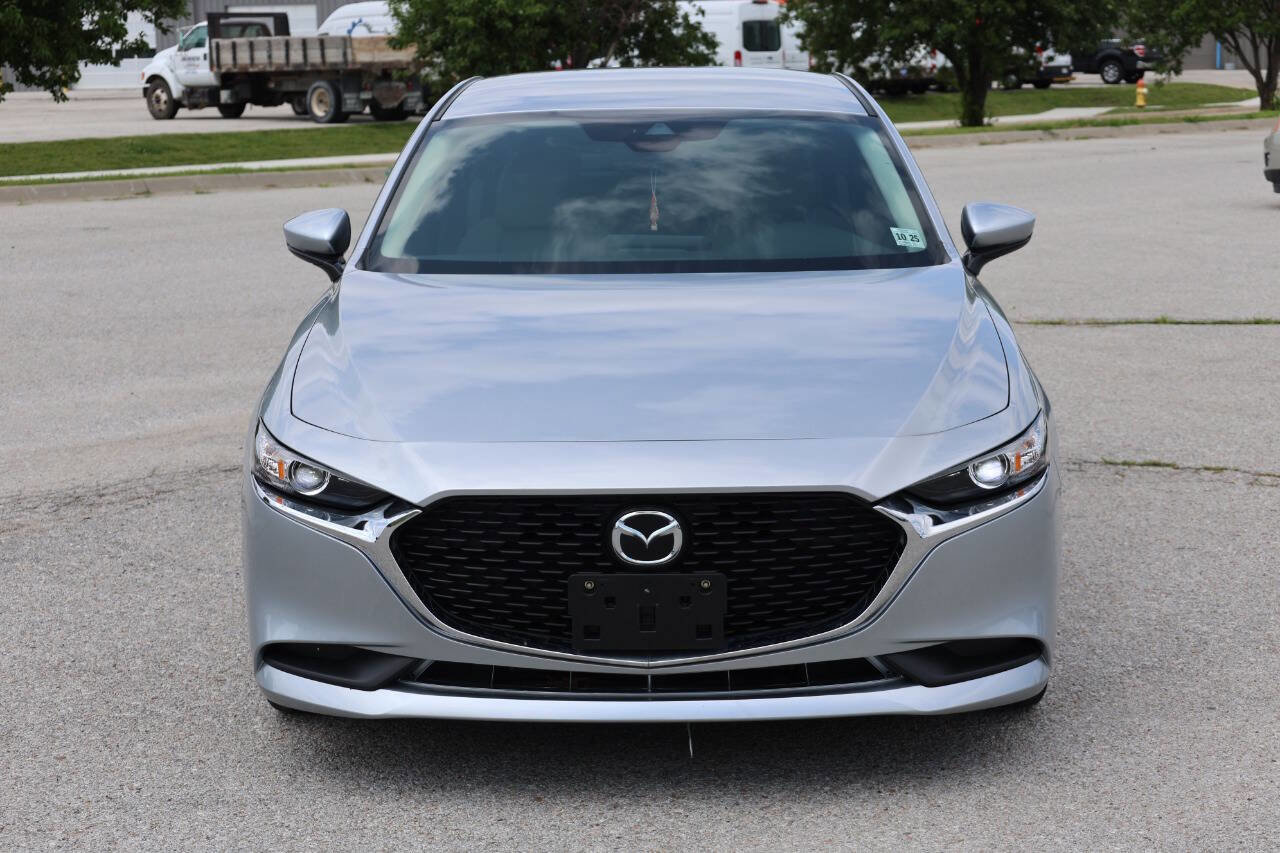 Used 2020 MAZDA MAZDA3 AWD Sedan w/ Select Package image 5
