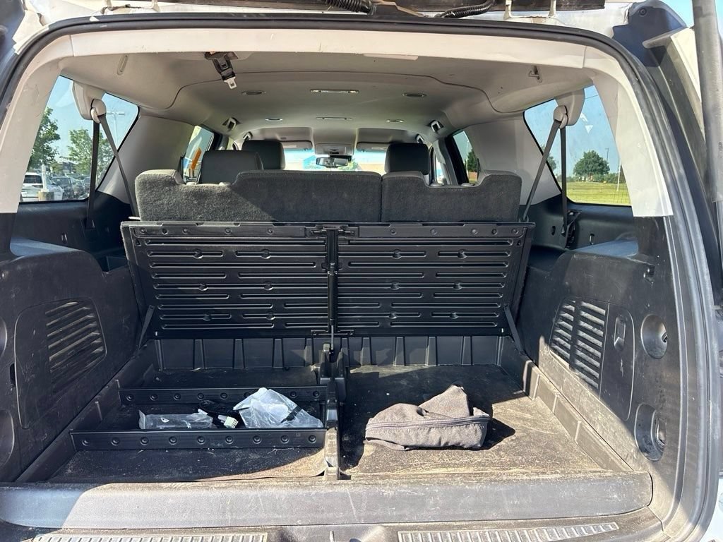 Used 2019 Chevrolet Suburban LT AWD/4WD image 9