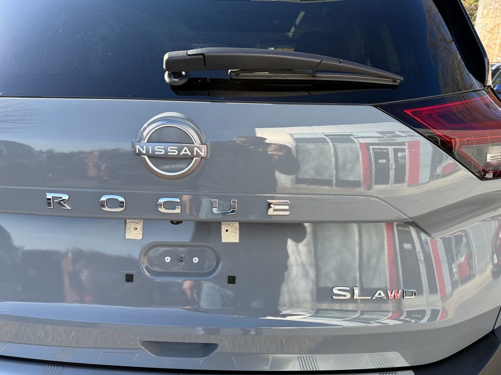 Used 2023 Nissan Rogue SL w/ SL Premium Package AWD/4WD image 34